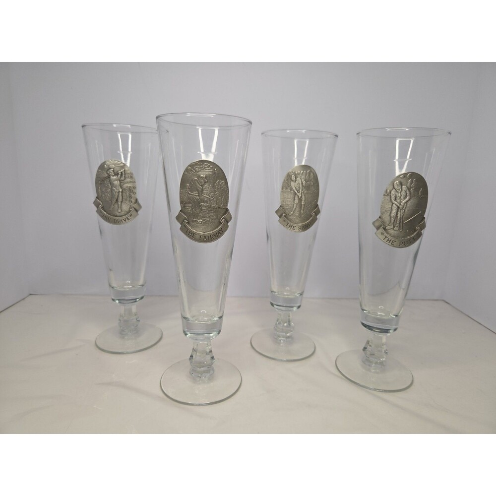 Vintage Pilsner Beer Glasses w/Fort Pewter Golf Medallions Set of 4 Pristine EUC